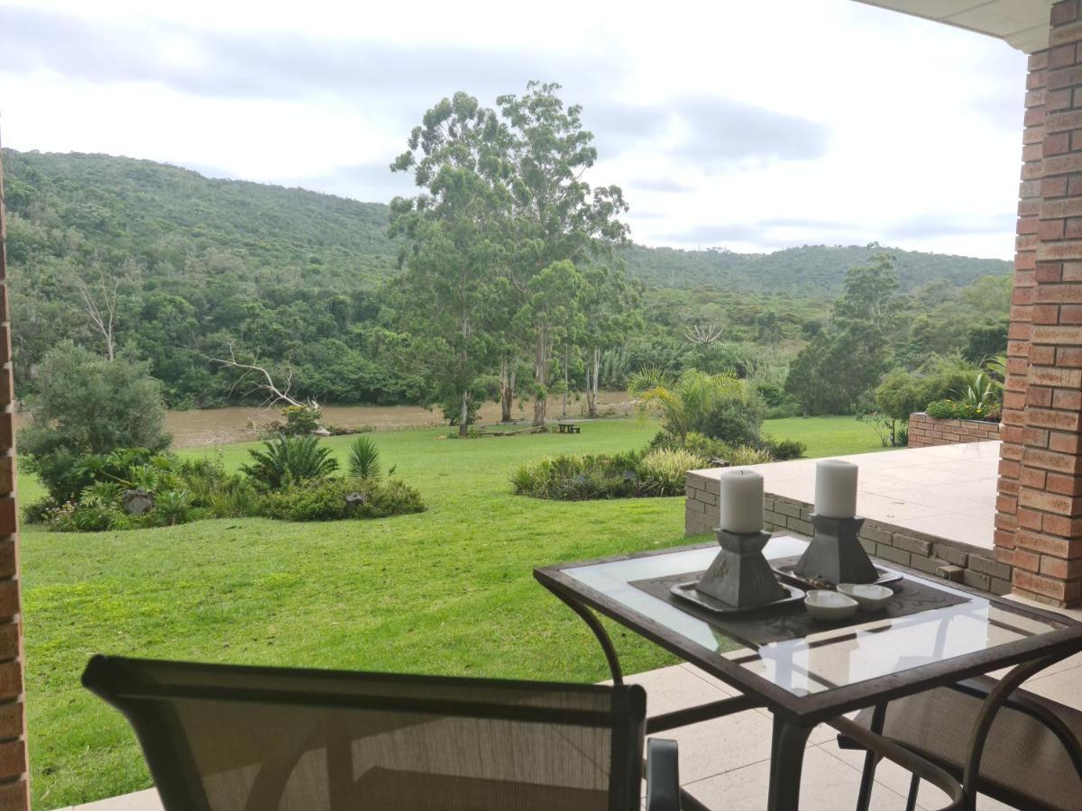 Mackenzies Accommodation 이스트런던 외부 사진