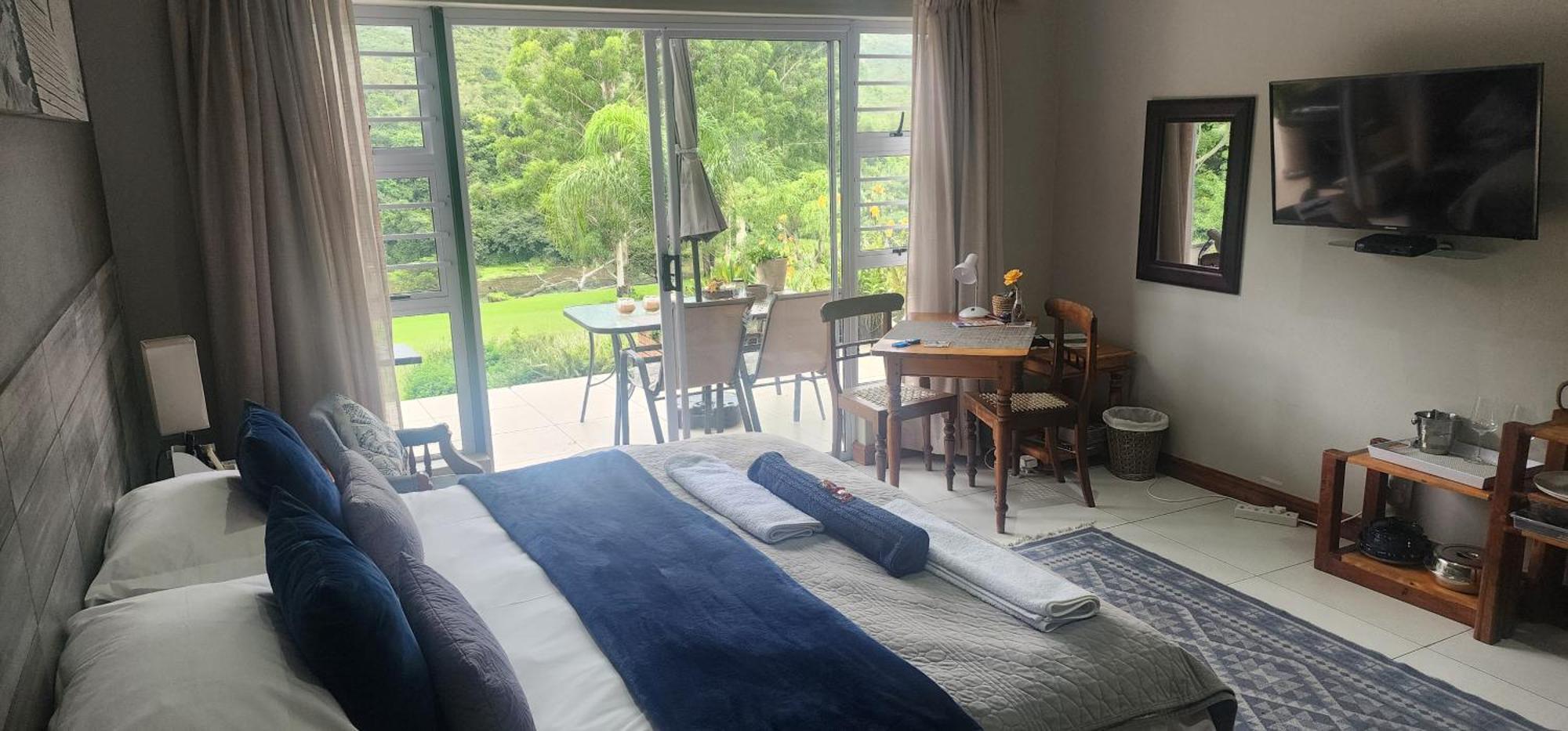 Mackenzies Accommodation 이스트런던 외부 사진